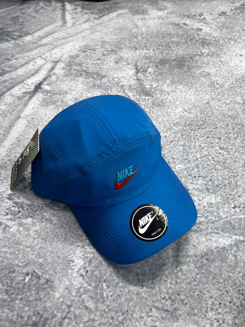 BONÉ STREET  NIKE azul