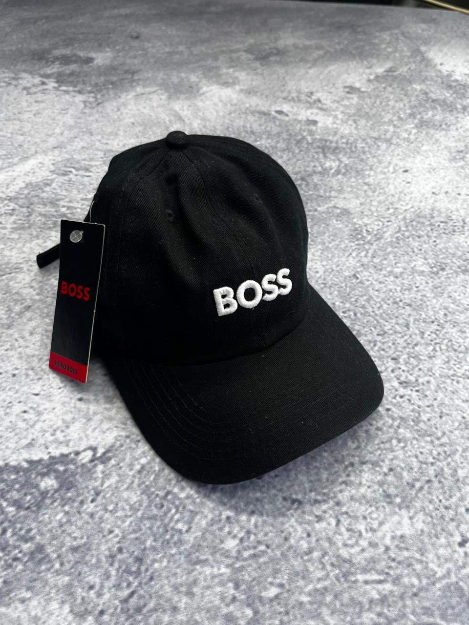 BONÉ BASIC LINE  BOSS PRETO