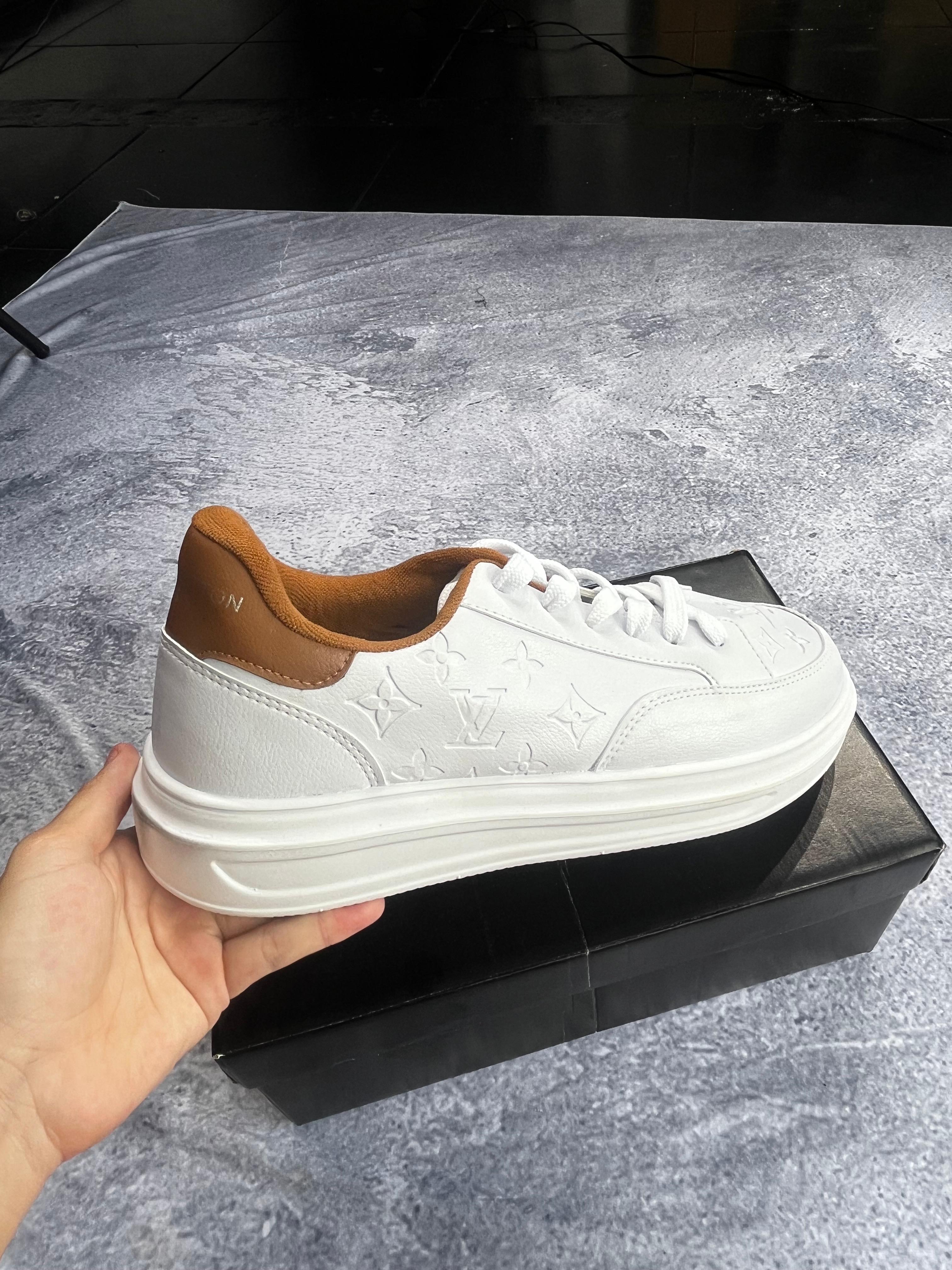 TÊNIS LOUIS VUITTON