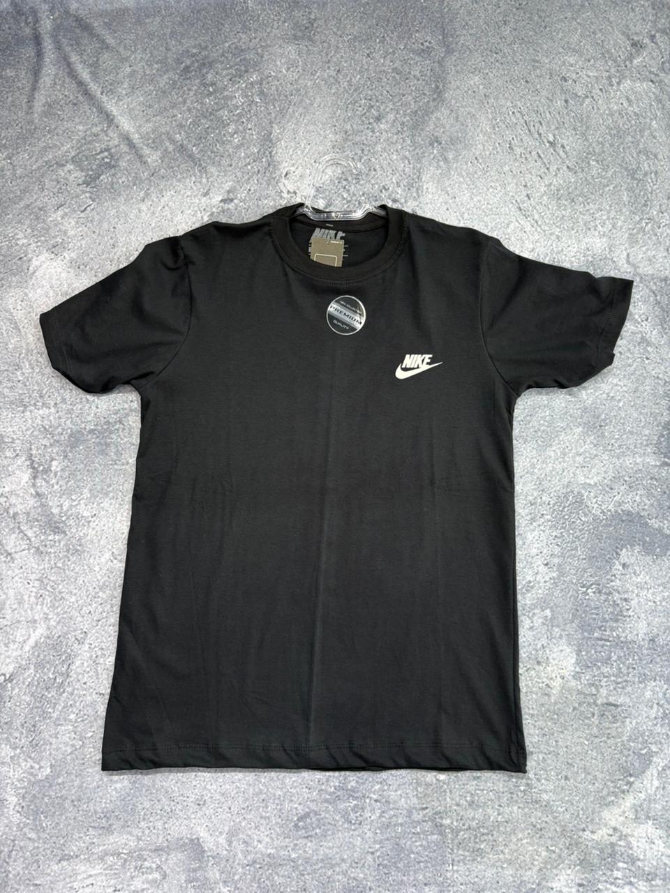 CAMISETA MALHA PREMIUM NIKE • 30.1 PENTEADA \& LAVADA PRETA BASICA PADRAO