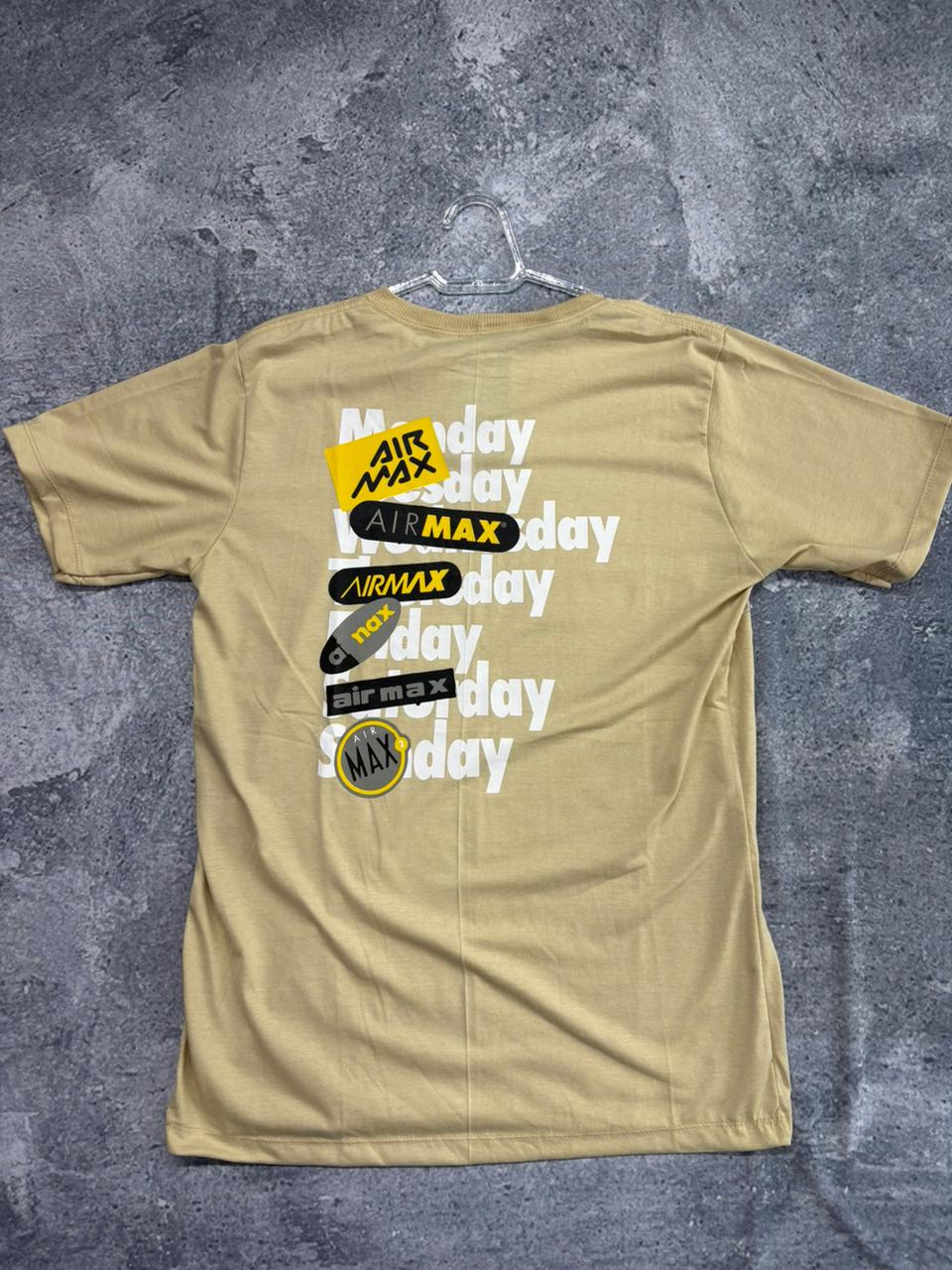 CAMISETA MALHA PREMIUM NIKE • 30.1 PENTEADA \& LAVADA BEGE JUST DO IT