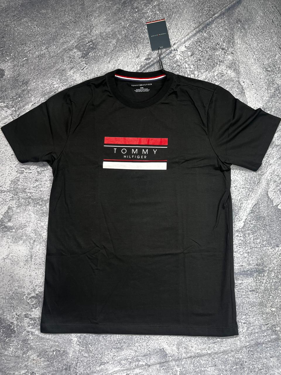 CAMISETAS 40.1 TOMMY HILFIGER PRETA