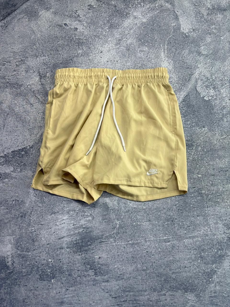 SHORT ELASTANO NIKE PREMIUM BEGE AIR