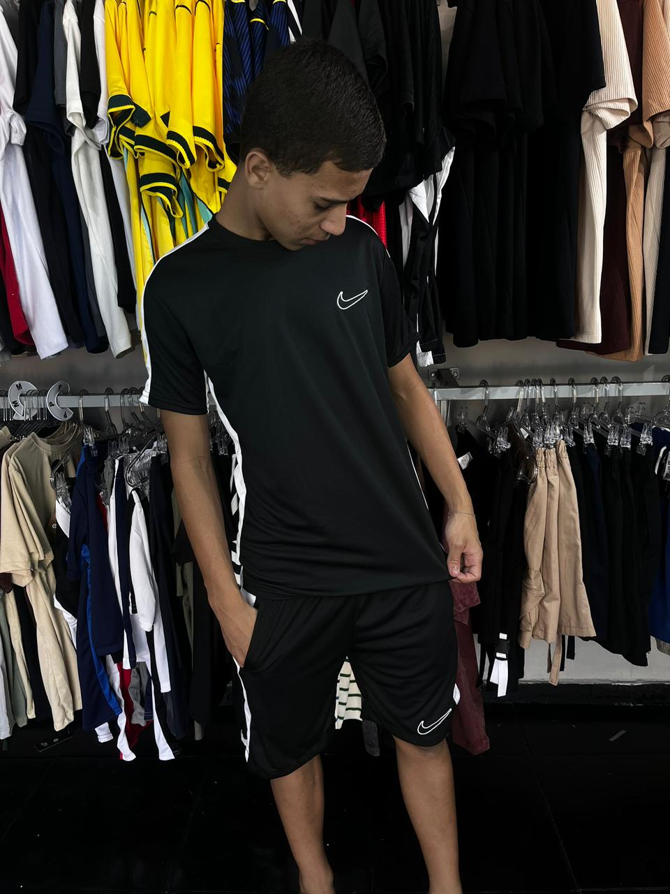 CONJUNTOS NIKE ACADEMY PRETO COM BRANCO