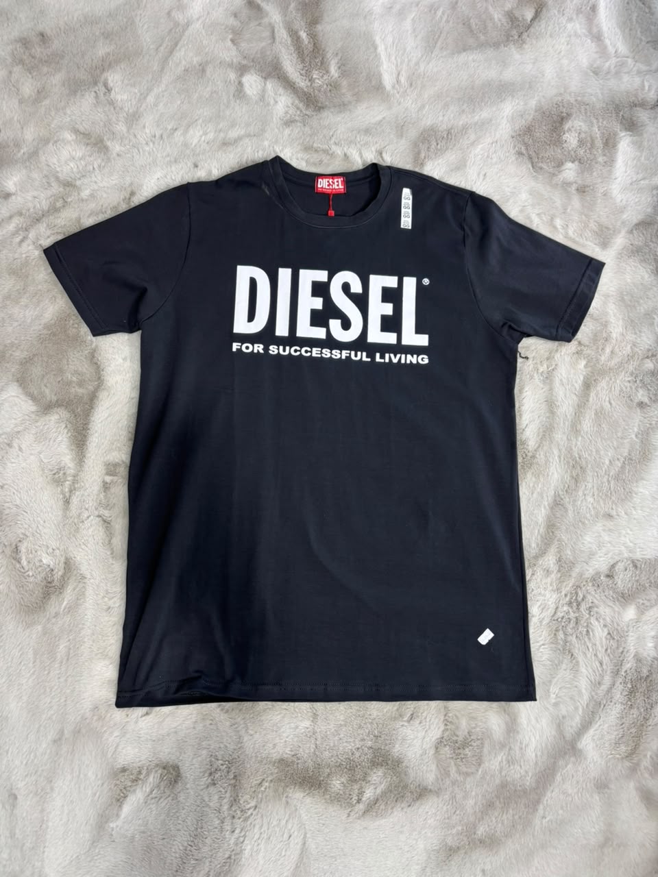 CAMISETA DIESEL PRETA